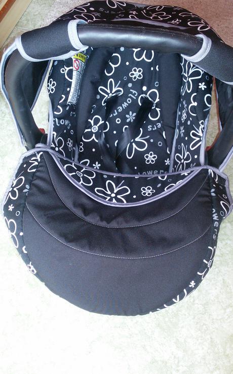 Vajíčko- autosedacka, 