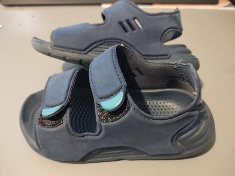 Sandálky adidas v. 25 top stav, adidas,25