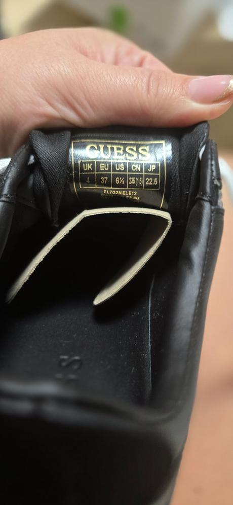 Guess tenisky, guess,37