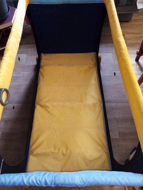 Cestovná postieľka, šírka (cm): 60,dĺžka (cm): 120