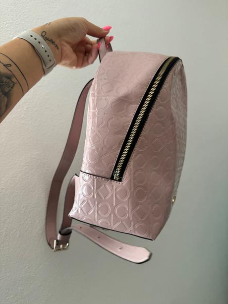Ruksak calvin klein, calvin klein