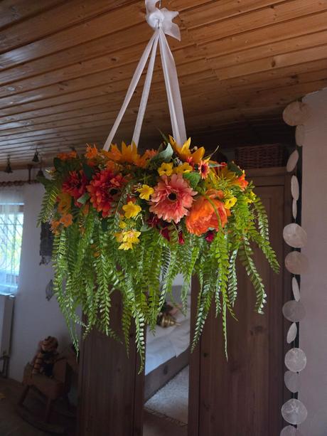 Celoročný veniec do priestoru, 