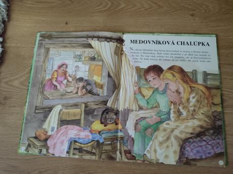 Knižka- medovnîkovã chalúpka, 