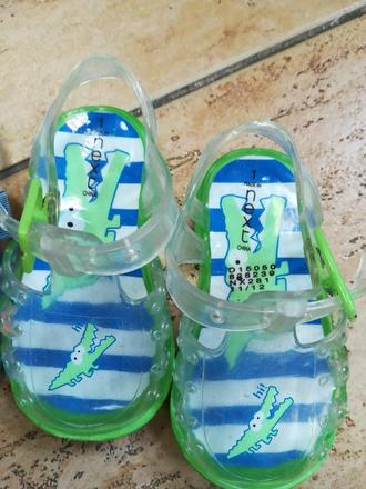 Chlapčenské capačky, next,<17