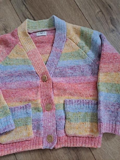 Krásny svetrík, f&f,92