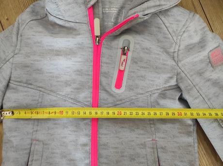 Teplejšia jarná/jesenná bunda, c&a,104