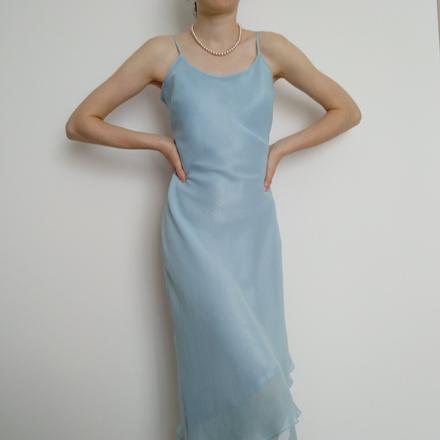 Letné saténové šaty, m