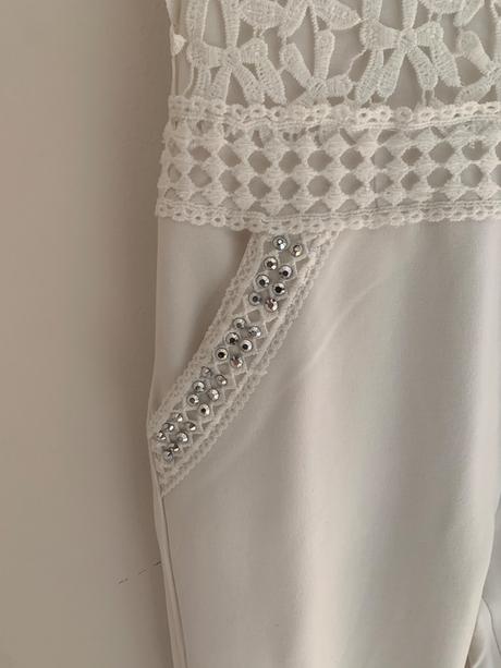 Sviatočný overal, 164