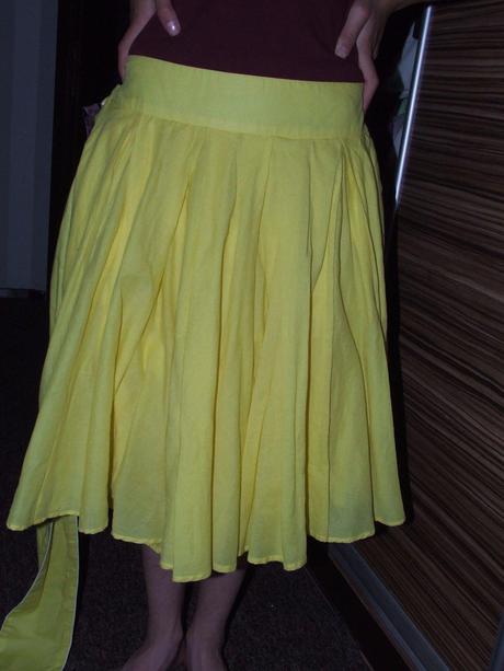 Bohatá sukňa calliope, s