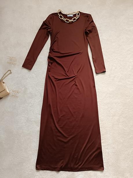 Elegantne saty, stradivarius,m