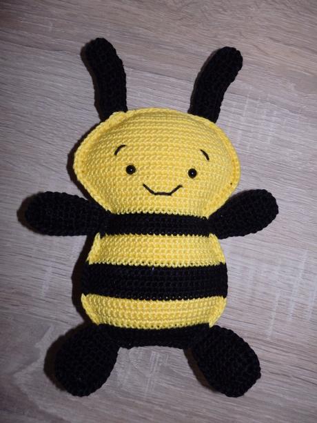 Hackovany mojkacik vcielka, 