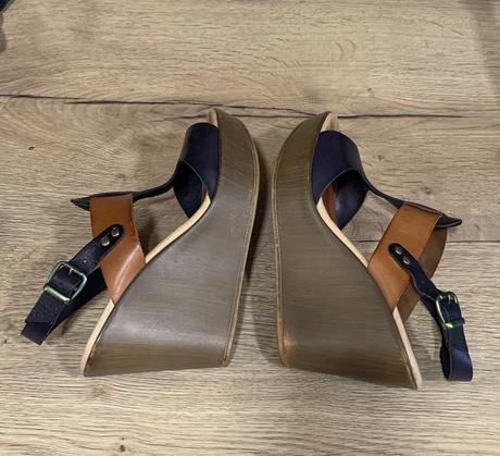 Sandále platforma / koža, 39