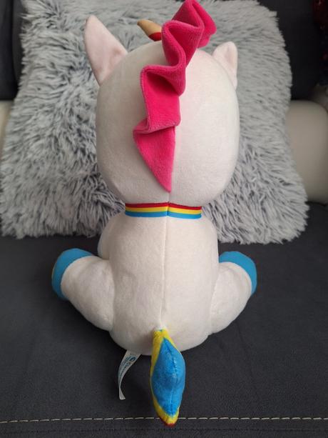 Interaktývny plyšový jednorožec, 