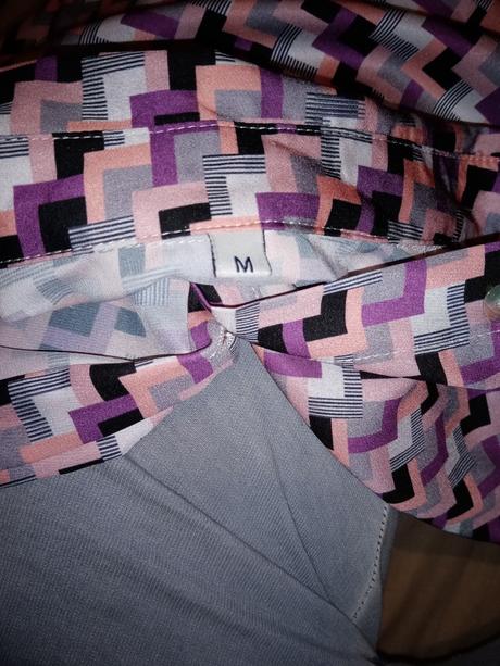 Dámske koselove šaty z plisovanou suknou, m