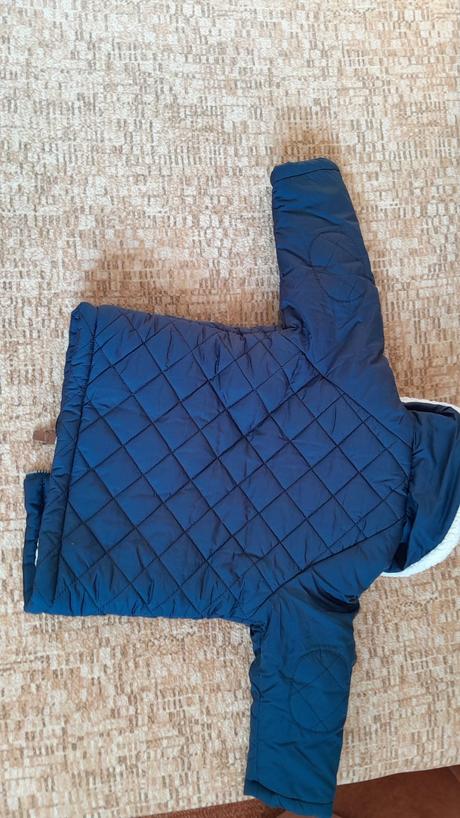 Bundička a kombinéza, 74