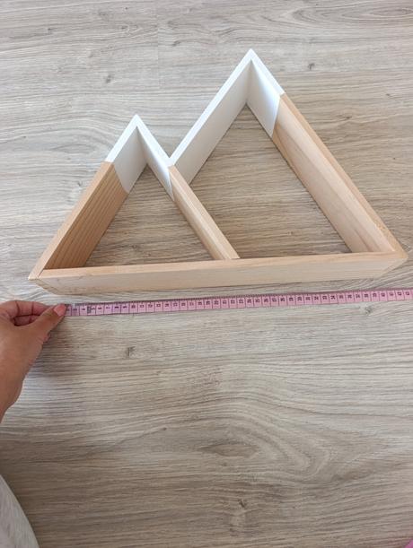 Drevená detská polica hory, 