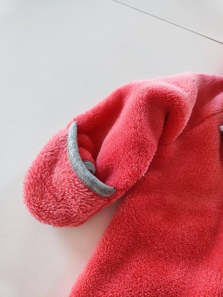 Teplý a mäkký overal, 62