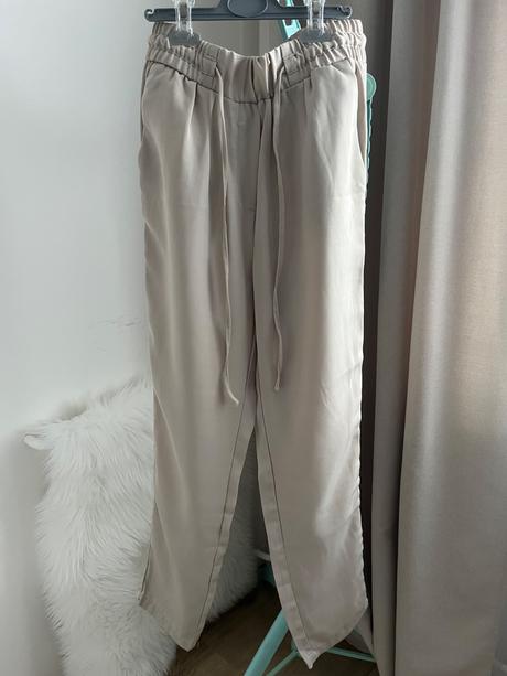 Béžové nohavice, s