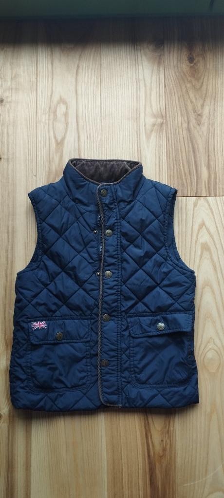 Prešívaná vesta, 116