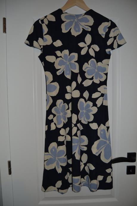 Elegantné kvetinové šaty, veľkosť m, zara,m