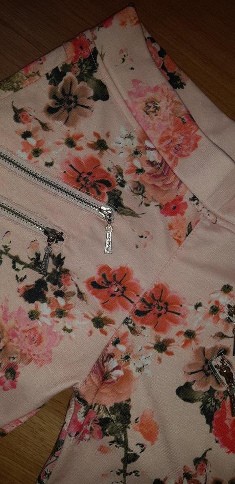 Kvetinové nohavice xs/s, xs