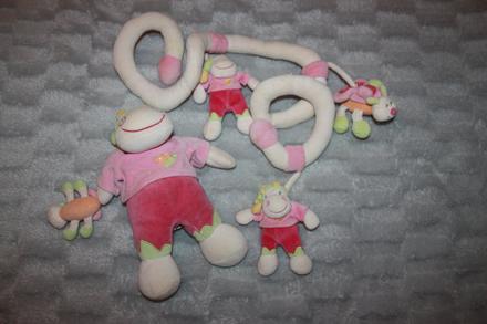 Hrajúci hrošík nattou + spirala na postielku, 