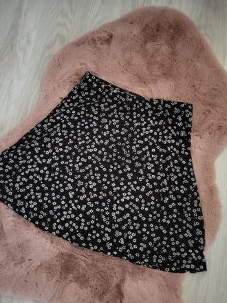 S padava suknicka, s