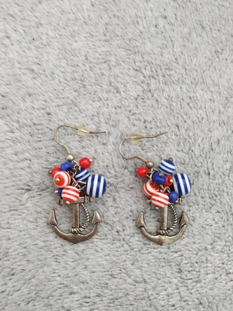 Námornícke náušnice, 