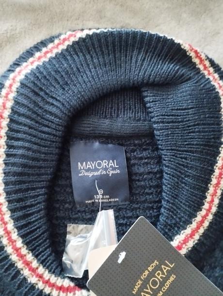 Teplý sveter mayoral s visačkou, mayoral,134