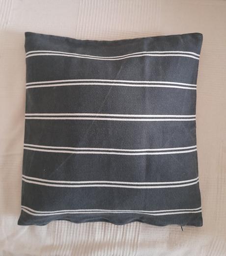 Vankúš, šírka (cm): 50,dĺžka (cm): 50