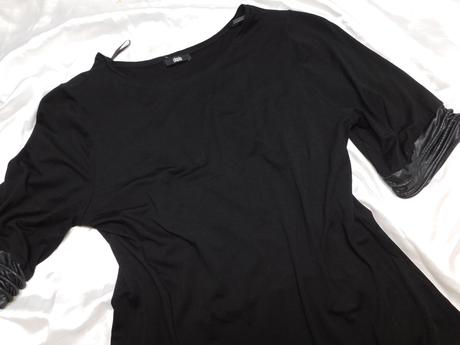 Derin trendy šaty, 36 / 38