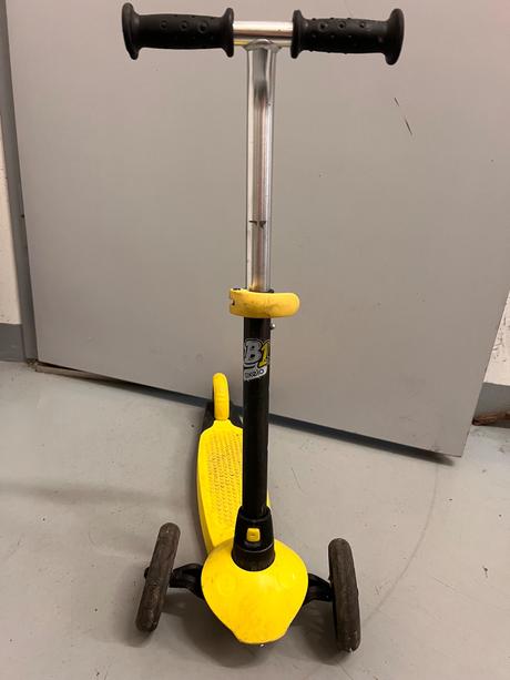 Kolobezka oxelo b1, oxelo