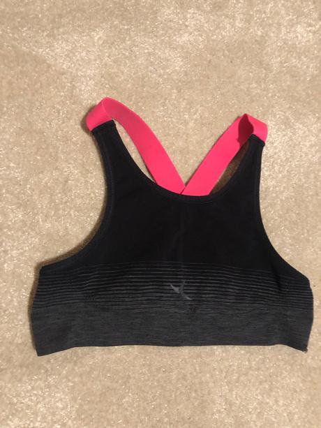 Podprsenka športová, decathlon,140