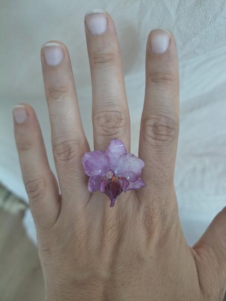 Prsteň z orchidei, 