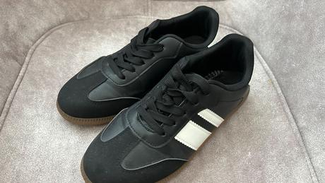 Štýlové tenisky, 38