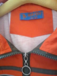 Chlapčenská vetrovočka, 134