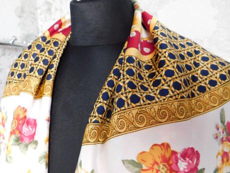 Kvalitná elegantná šatka, l