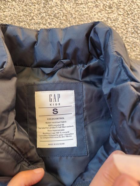 Vesta, gap,s