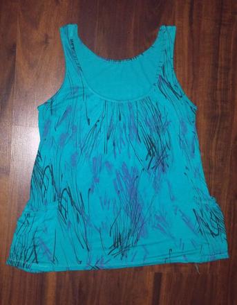 Vzdušné smaragdovo-zelené tielko, l