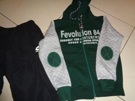 Nohavice + mikina, 122–134