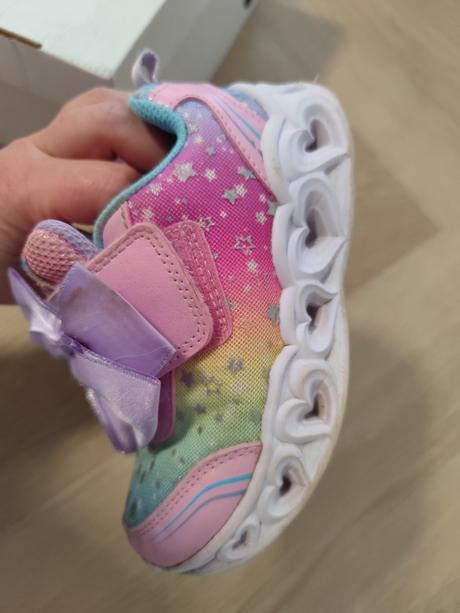 Skechers, skechers,26