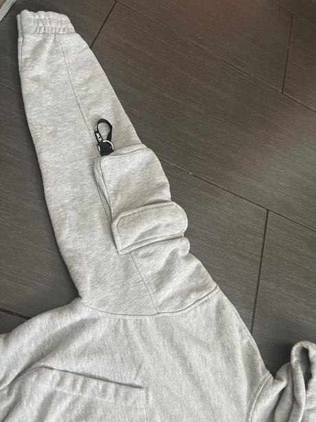 Crop top mikina, bershka,m