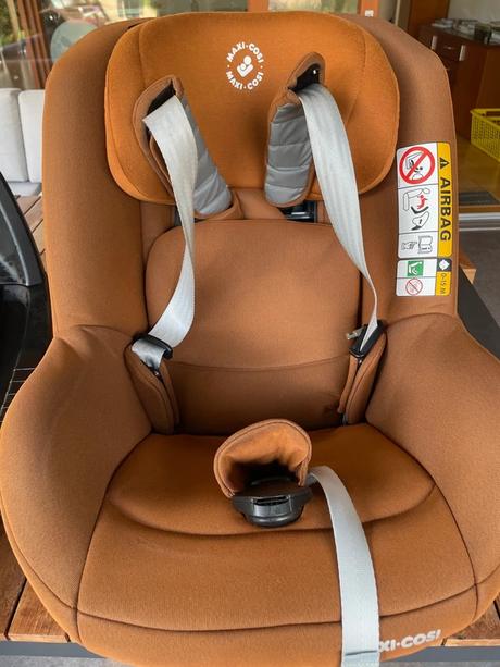 Maxi-cosi pearl pro i-size s 2wayfix základňou, maxi cosi
