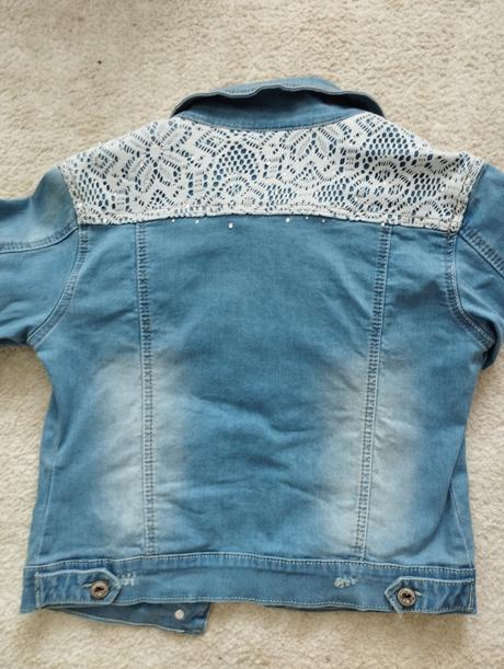 Štýlová riflová bunda s čipkou nová, m