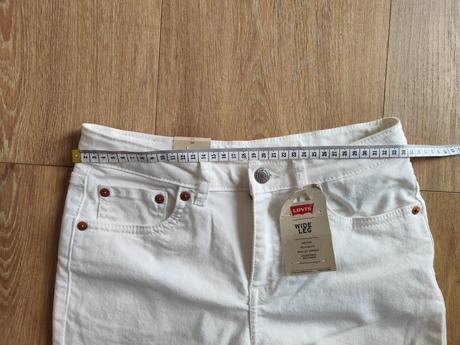 Široké rifle, levis,152