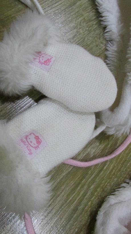 Dve krásne teplučké súpravy hello kitty zn.sanrio, sanrio,74