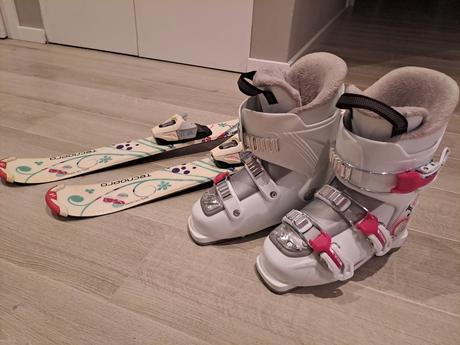 Lyžiarky, tecnica,30