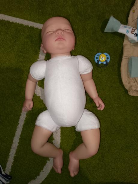 Realistická bábika,