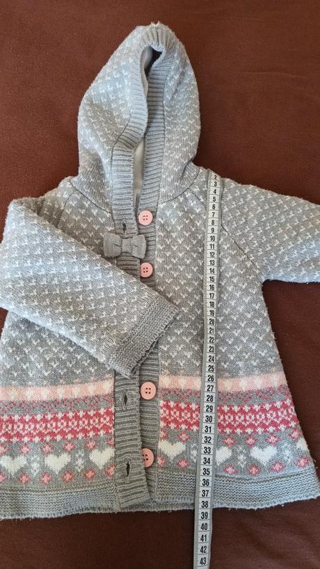 Svetrík, palomino,86