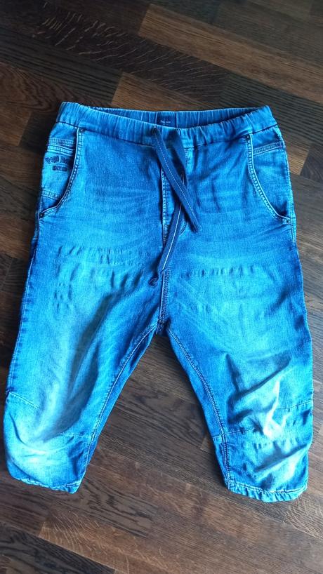 Tristvrtaky, pepe jeans,32